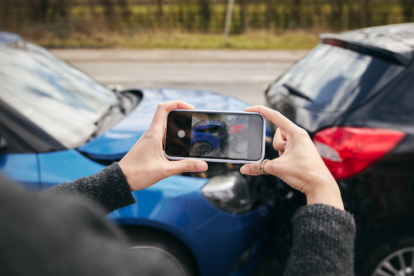 How to Photograph Your Car after an Incident/Accident