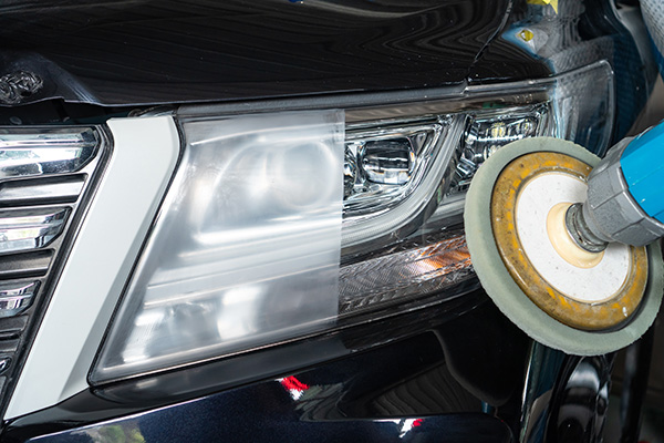 How Restoring Your Headlights Ensures Safer Night Driving