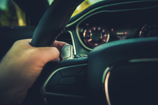 7 Expert Tips to Prevent Accidents and Ensure Safe Driving